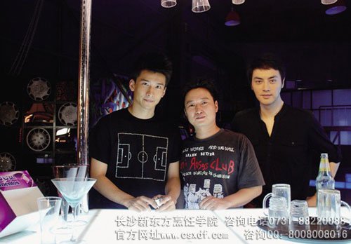 �Ĕz����Ů�o��3��