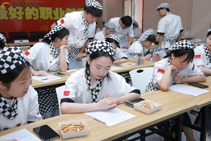 �Lɳ�|����W(xu��)У