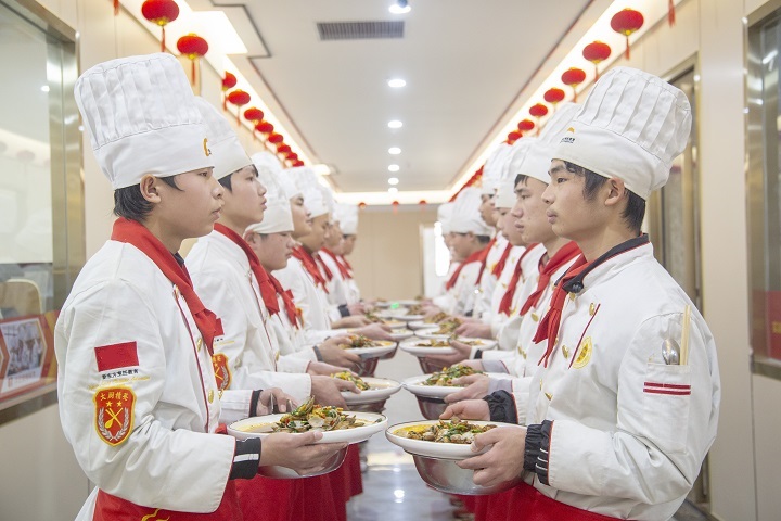 �Lɳ�|����W(xu��)У