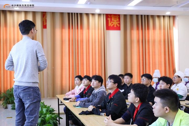 ������Ƹ��