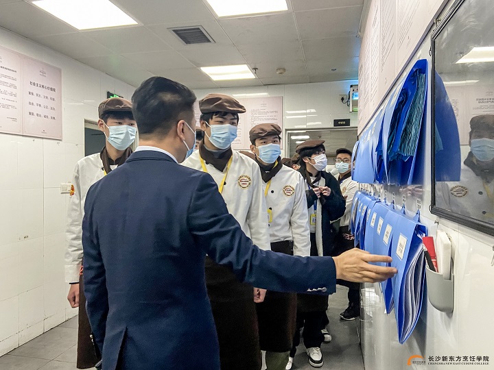 �L(zh��ng)ɳ�|����W(xu��)У