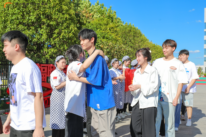 չ�᰿�裬׷������&mdash;���Қg����͡У������н�͘I(y��)