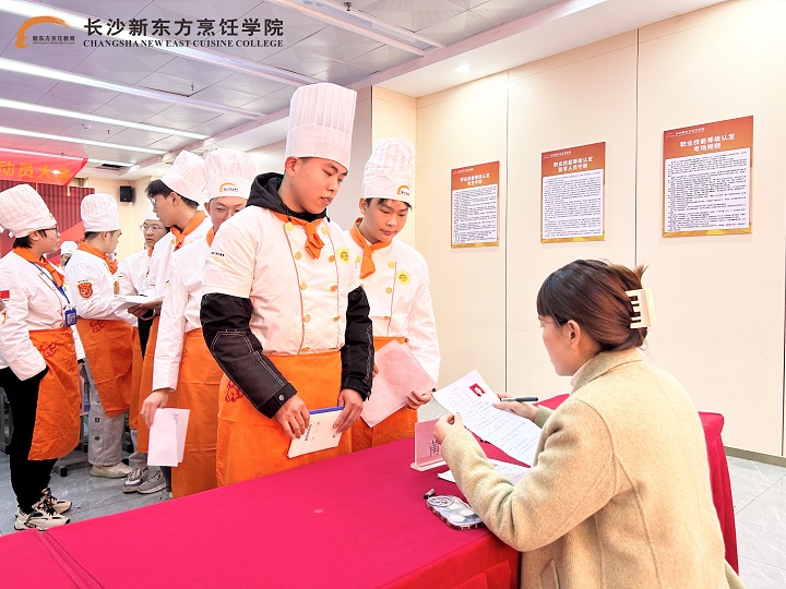 У�@����(ch��ng)��Ƹ��(hu��)