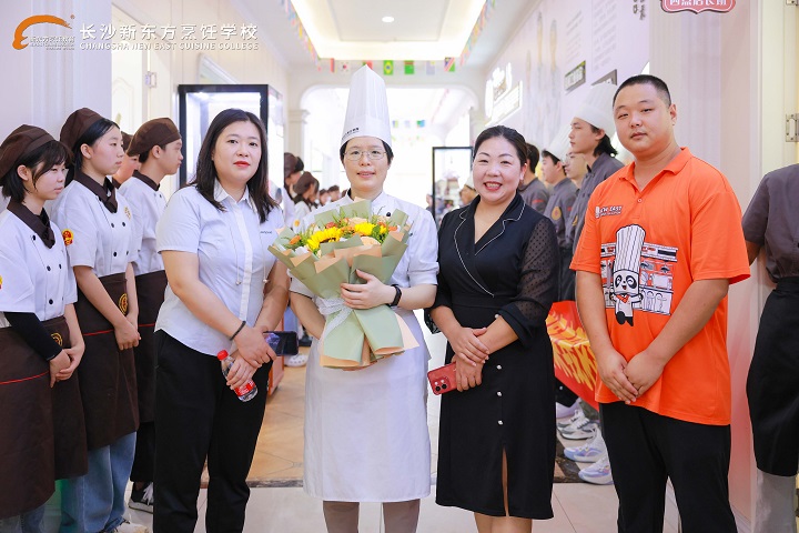 名師進校園