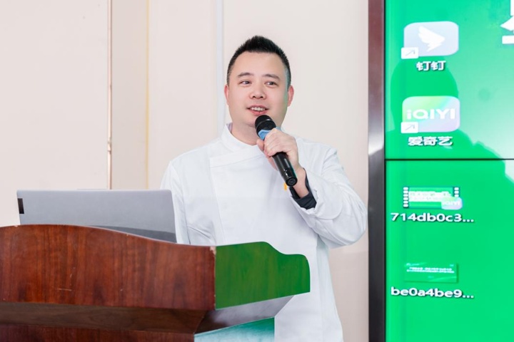 產(chǎn)教融合第一期費(fèi)大廚星火計(jì)劃班崗前實(shí)訓(xùn)結(jié)業(yè)典禮圓滿完成